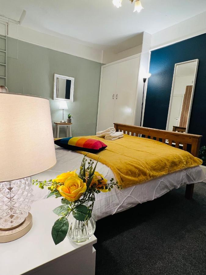 2-Bedroom Plus Living Room Flats Near Edgware Road Лондон Екстер'єр фото